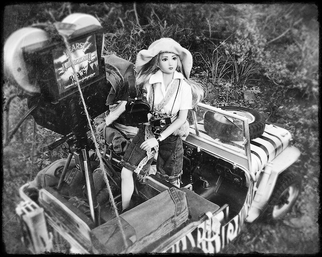 "Maid for Adventure" - Sally LaSalle, Intrepid Girl Reporter (and a ROCHobby Jeep) Jeep10